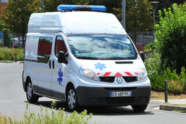 Des ambulanciers réalisent un accouchement dans leur véhicule, faute de temps pour rejoindre la maternité de Tulle