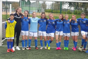 Onze filles de la section sportive en finales interrégionales excellence à Moulins