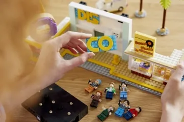 LEGO présente un set BTS, le groupe de Kpop