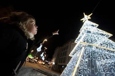 Aurillac (Cantal) va dévoiler son côté illuminé et glisser dans la féerie de Noël dès le vendredi 26 novembre