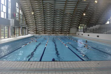 Fermée depuis le 14 mars, la piscine d'Ambert (Puy-de-Dôme) va rouvrir début août