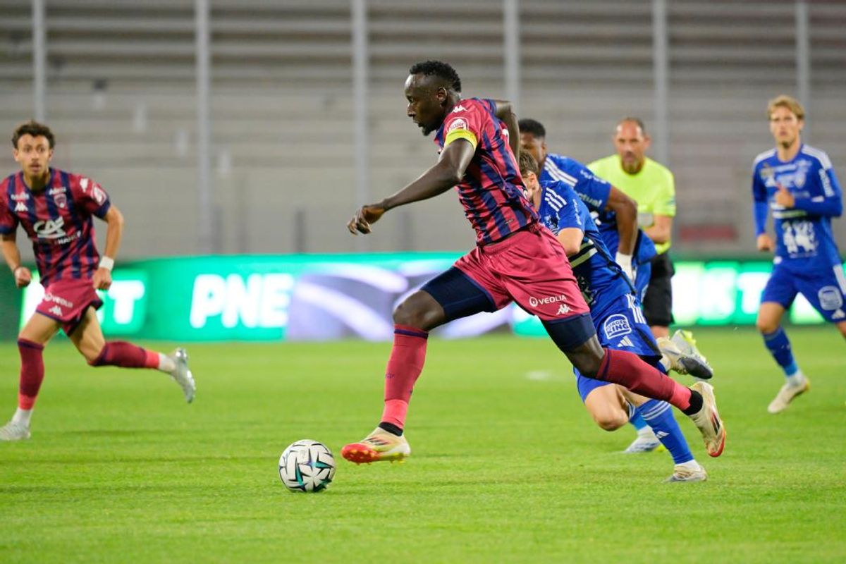 Ligue 2 : suivez Clermont Foot - Guingamp en direct commenté