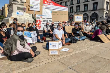Un sit-in à Clermont-Ferrand pour les psychologues à nouveau mobilisés pour défendre leur métier