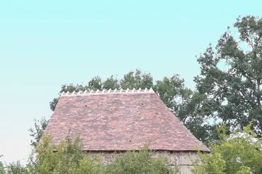 Le toit de la chapelle restauré