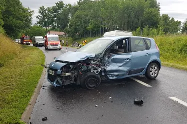 Trois blessés dont un bébé dans un accident à Crevant-Laveine (Puy-de-Dôme)