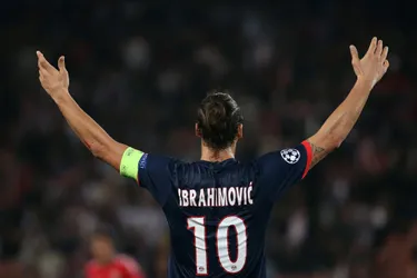 Zlatan Ibrahimovic quitte le PSG : ses plus beaux buts pour Paris en images