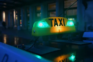 Un chauffeur de taxi de Haute-Loire condamné pour agression sexuelle sur l'une de ses clientes