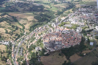 Trois communes de Saint-Flour communauté (Cantal) sont des "petites villes de demain"