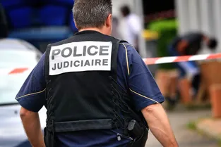 Un habitant du Puy-de-Dôme escroqué de près de 800.000 euros