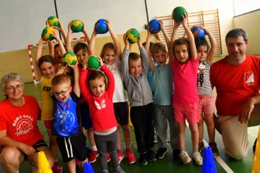 Jeunes : les plus petits découvrent le handball