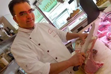 Un commerçant craponnais participe à l’opération « 24 heures chez mon artisan boucher »