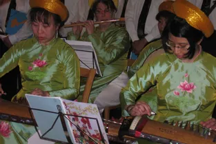 Musique vietnamienne à l’église