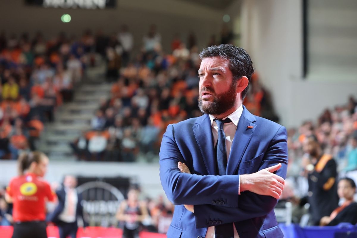 Le coup de gueule d'Olivier Lafargue, coach du Bourges Basket, sur la formule du championnat : « des play-off, ça ne doit pas être “il faut que l’on se dépêche de finir” »