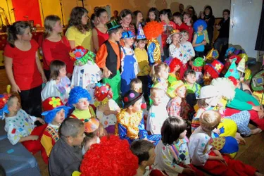 Les écoliers encouragés à faire le cirque