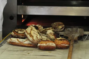 La CGT rappelle à l'ordre les boulangeries ouvertes sept jours sur sept dans le Puy-de-Dôme