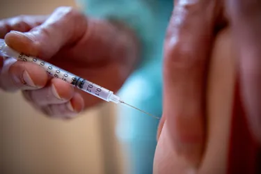 Une nouvelle opération de vaccination sans rendez-vous a lieu demain, samedi, au CMN de Sainte-Feyre (Creuse)