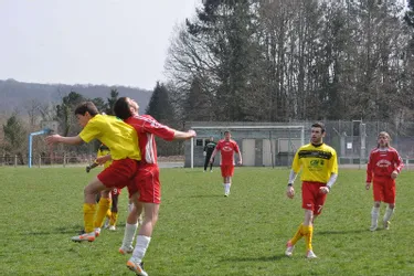 Le FC Fursac vainqueur du derby cantonal