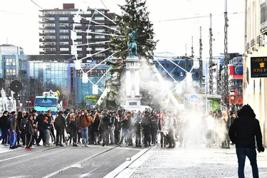 Retour en images sur un nouveau jour de colère lycéenne à Clermont-Ferrand
