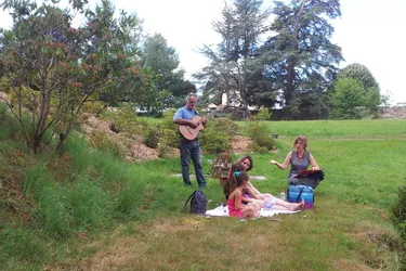 Un pique-nique musical dans l’arboretum