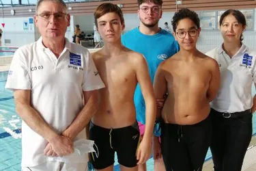 Deux nageurs de Saint-Germain-des-Fossés (03) ont repris la compétition au combiné jeunes