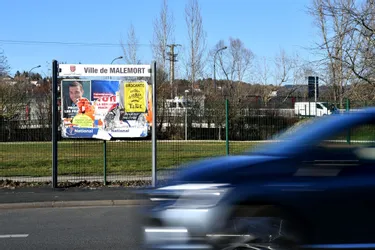 Colleur d'affiche bousculé en Corrèze : le RN dénonce des "tensions avec l'extrême gauche"