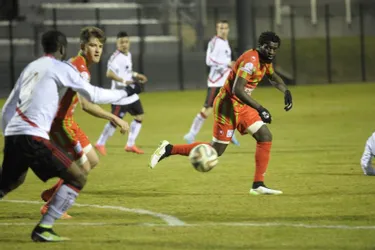 Foot / CFA : Yzeure se donne de l'air en battant Viry-Châtillon (1-0)