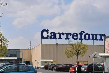 Carrefour va être rénové et la zone restructurée