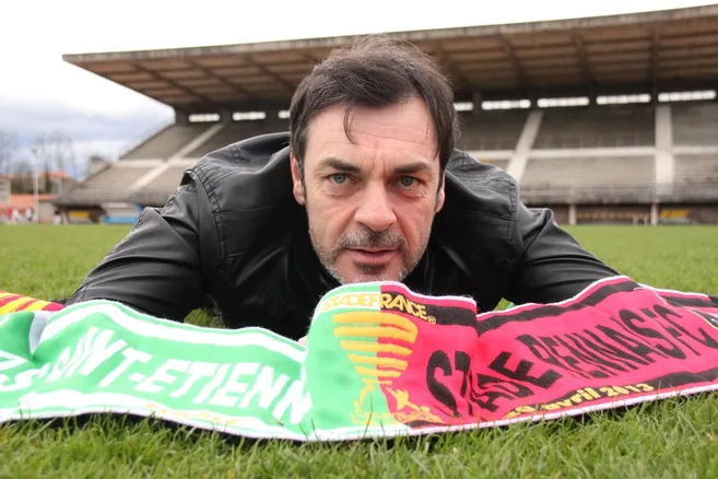 Portrait : hommage à Jean-Luc Ribar, l'ancien numéro 10 des Verts - Le ...
