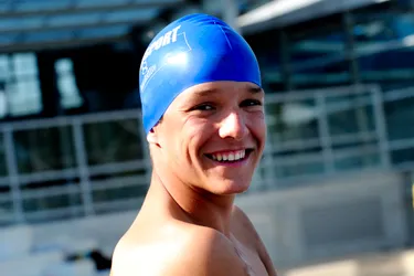 Théo Curin fier de nager à l'Open de France avant de participer aux mondiaux