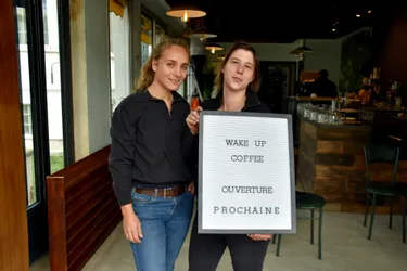 En plein travaux, leur café doit ouvrir le 16 novembre à Issoire : « On ne se laisse pas abattre ! »