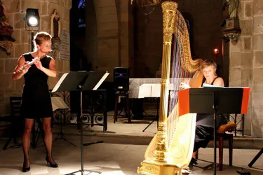 Un duo harpe et flûte, lundi, à l’église