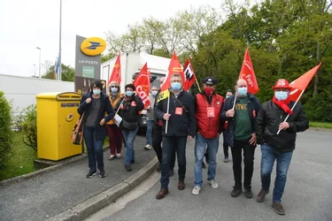 Pourquoi les syndicats de postiers appelaient à la grève aujourd'hui en Creuse