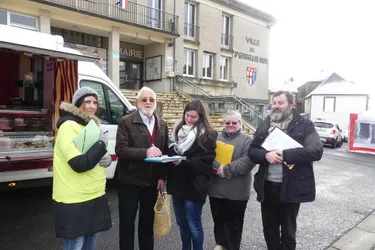 Saint-Georges-de-Mons est aussi mobilisé pour sauver une classe