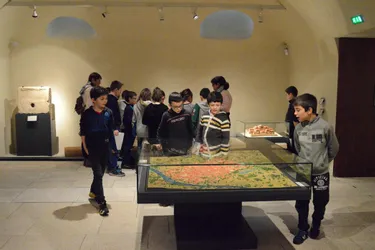 Les écoliers, à la découverte du musée des Beaux-Arts de Limoges