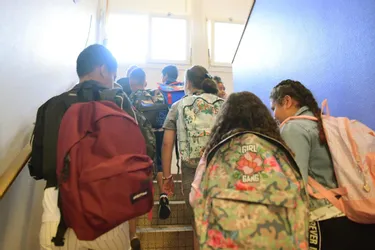Coronavirus : l'académie de Clermont-Ferrand recommande de ne pas scolariser les élèves auvergnats ayant séjourné dans certains pays à risques