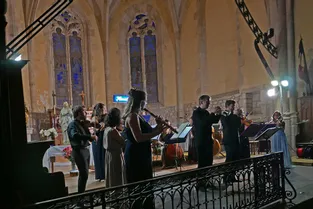 Flûte et trompettes à l’église