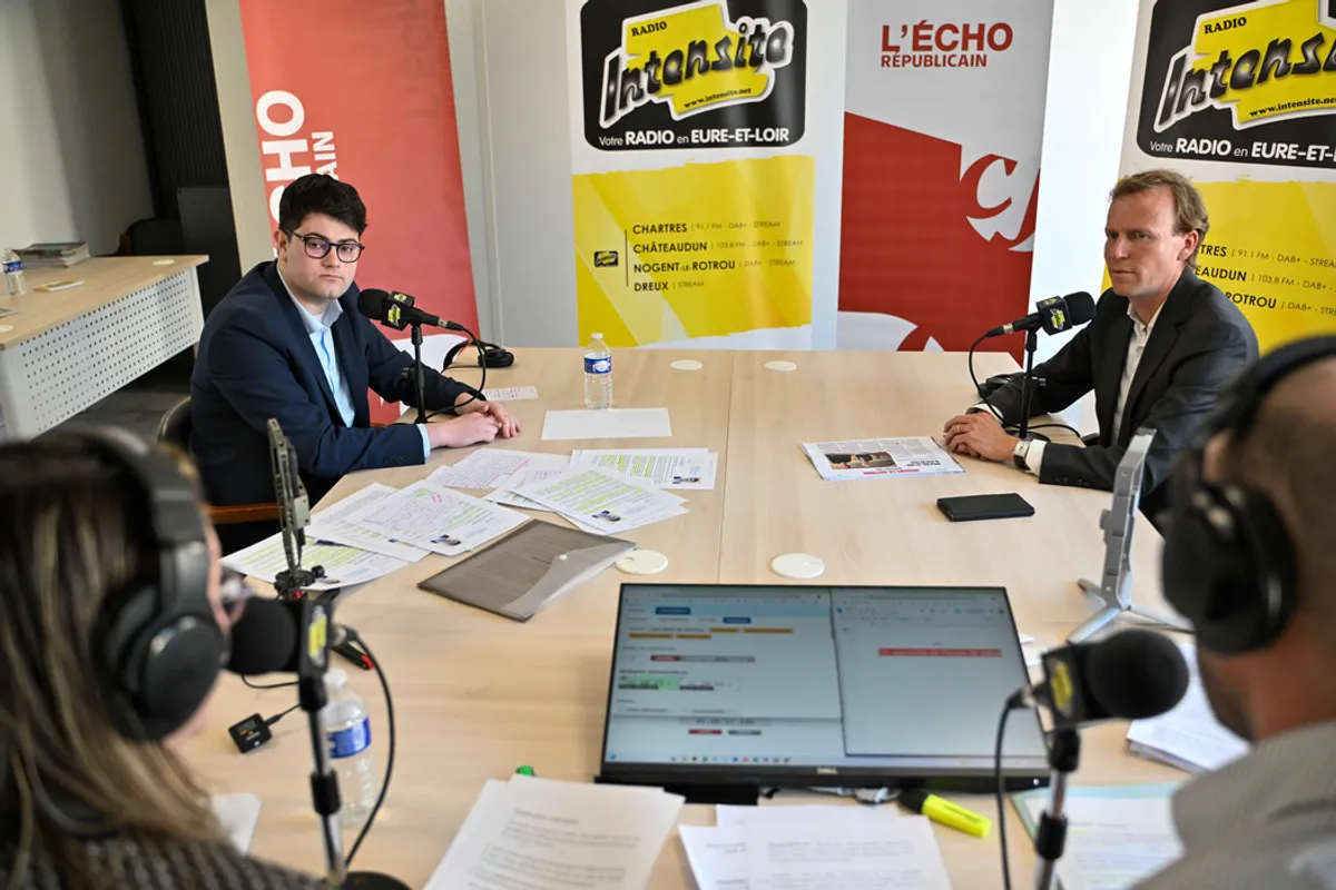Municipales 2026 à Nogent-le-Rotrou : au débat de L'Écho Républicain et de Radio Intensité, l'hôtel Ibis cristallise les débats
