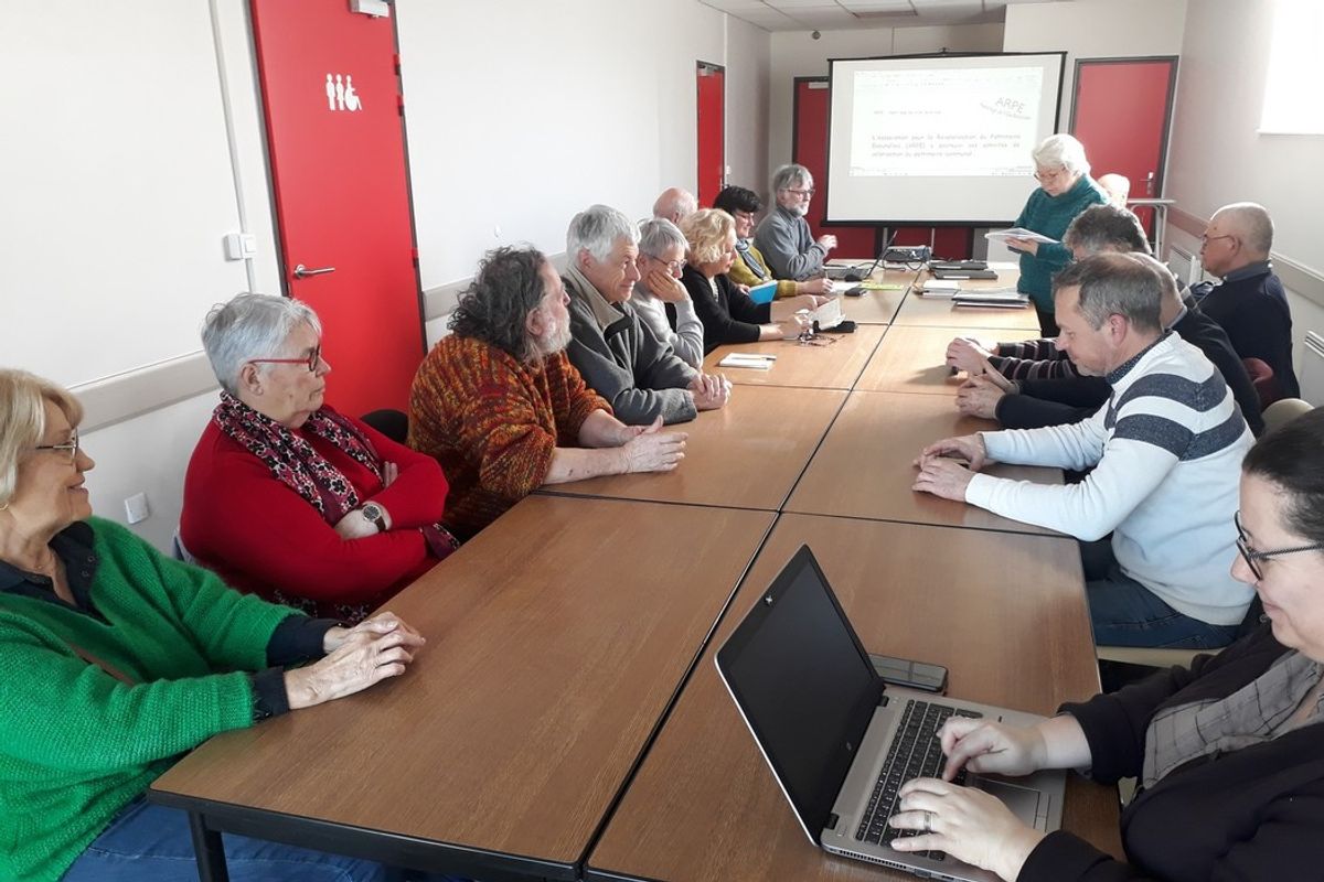 Une « journée trad » autour de la vielle - La Montagne