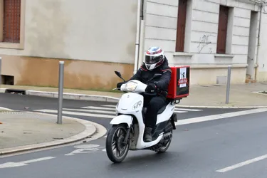 À Montluçon (Allier), les services de livraison font un carton chez les enseignes de restauration