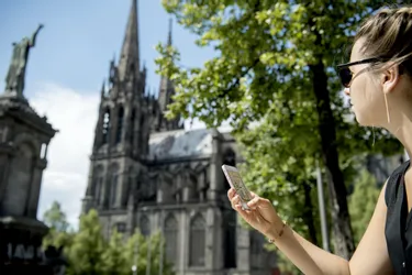 Qui sont les touristes qui s'arrêtent à Clermont-Ferrand ?