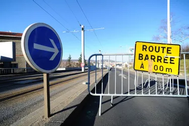 Le viaduc Saint-Jacques fermé dans un sens depuis deux jours