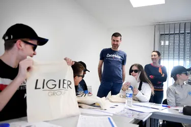 En immersion chez Ligier Group à Abrest, des collégiens découvrent l'industrie sous un jour nouveau