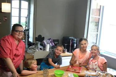 Un atelier pâtisserie qui réjouit les enfants