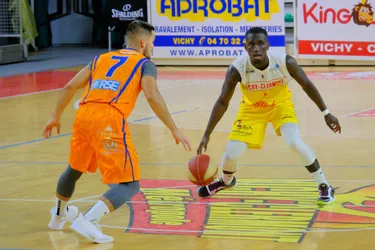 Basket - NM3 : défaite des réservistes de Vichy-Clermont face à Panazol (69-77)