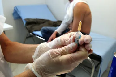 Les ARS recommandent la vaccination contre la méningite dans l'Allier et la Creuse