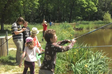 Les écoliers à la découverte de la pêche
