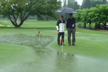 Le golf du Sporting-Club sous l'eau