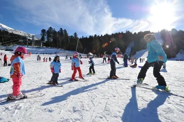Le Ski Club Thiernois (Puy-de-Dôme) met son expérience au service de la glisse des enfants