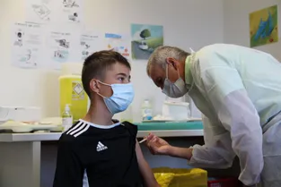 L'opération de vaccination sans rendez-vous a permis à 206 personnes de se faire vacciner à Thiers, mercredi (Puy-de-Dôme)