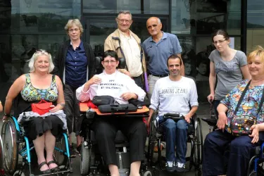 En marge de l’assemblée de l’Association des paralysés de France, Odile Maurin clame sa révolte